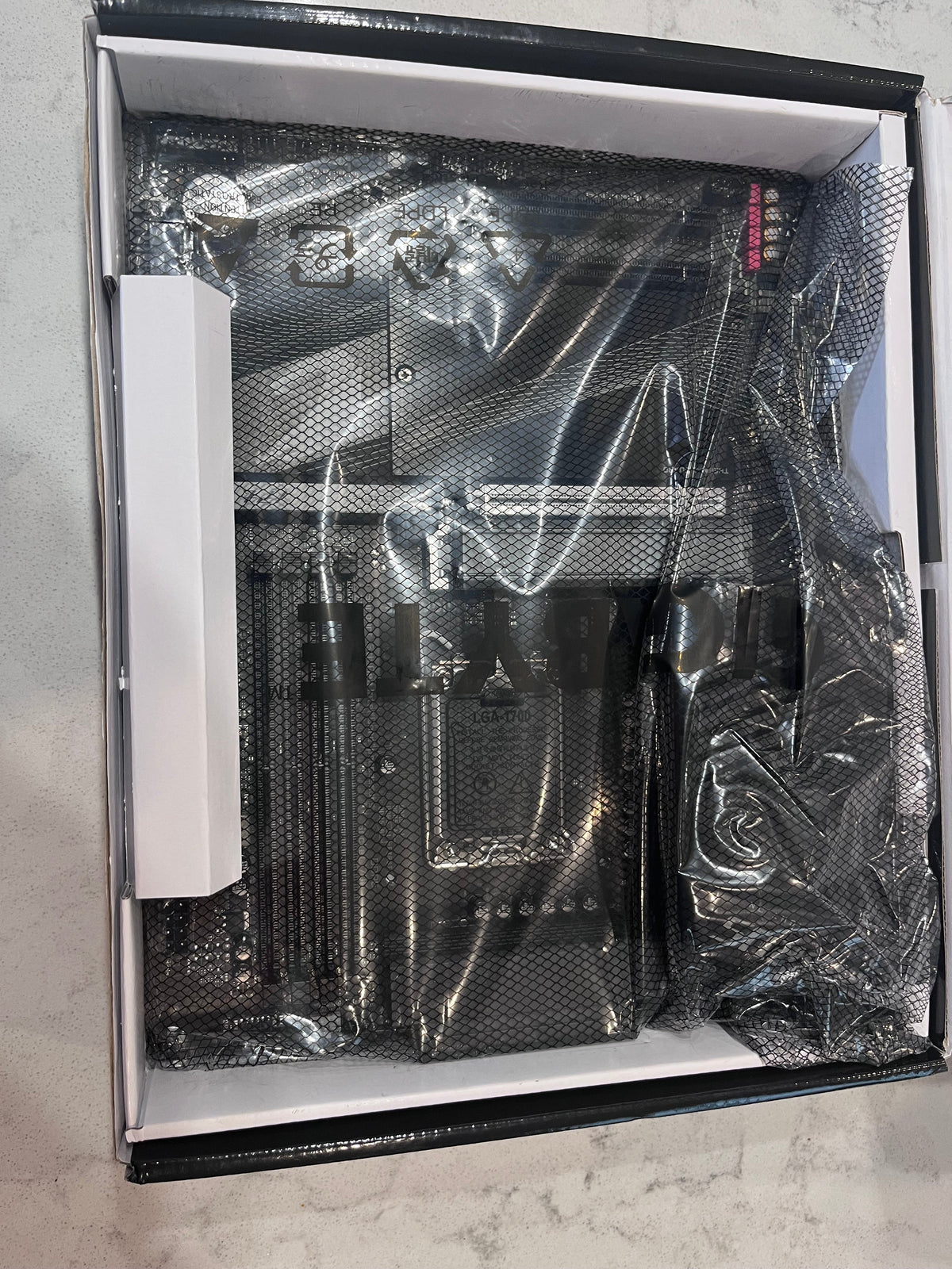GIGABYTE Z790 AORUS Elite AX (LGA 1700/ Intel Z790/ ATX/ DDR5/ Quad