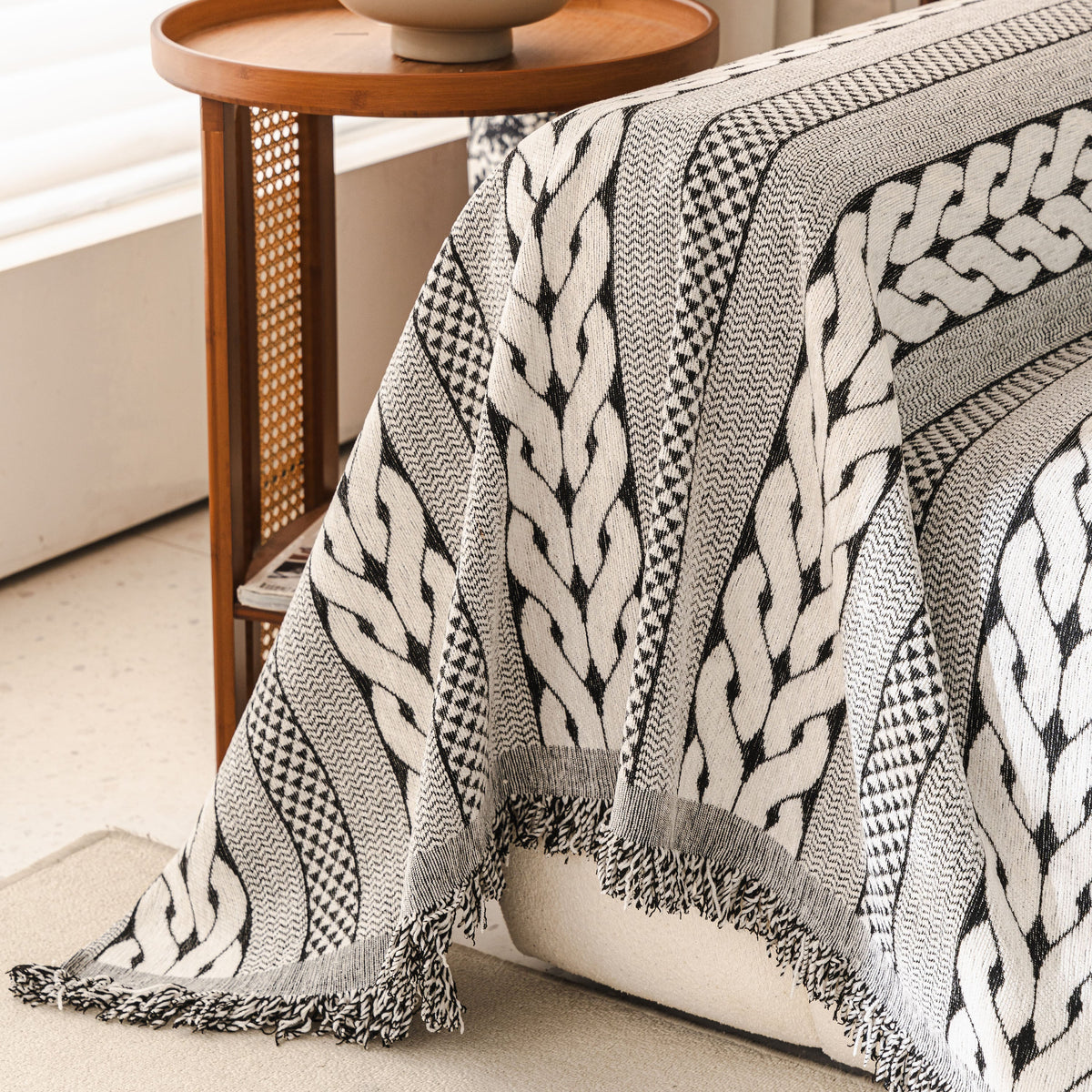 Sofa Cover Blanket Throw with Tassels, Decorative Furniture Protector for Dogs/Pets