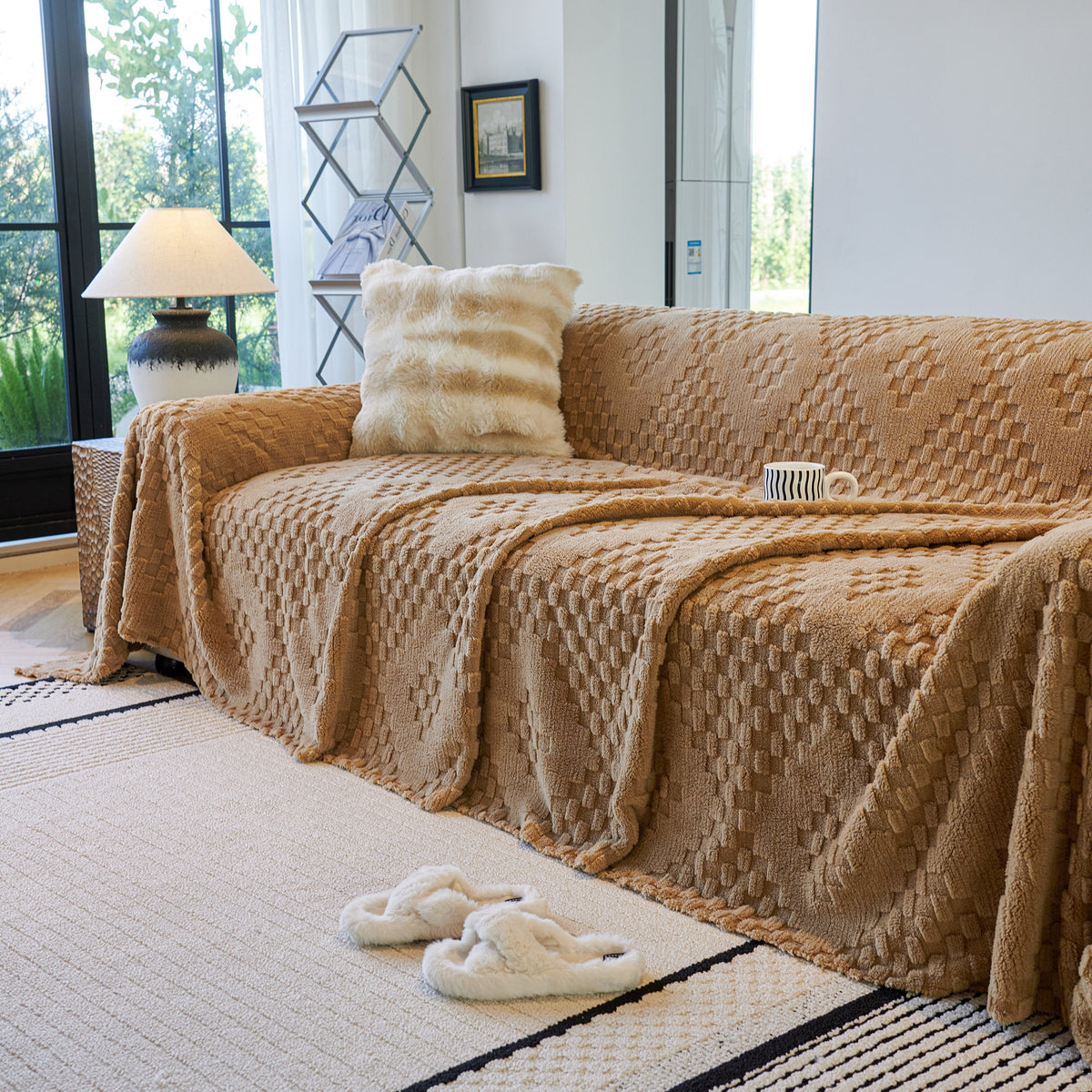 Thickened 3D Plush Premium Living Spaces Couch Covers Soft and Warm Couch Protector Blanket
