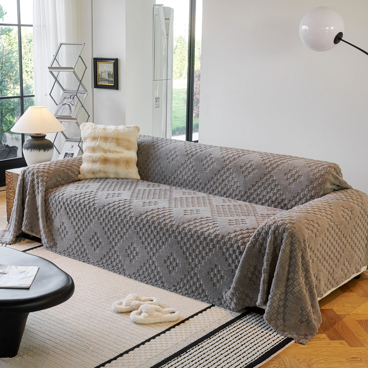 Thickened 3D Plush Premium Living Spaces Couch Covers Soft and Warm Couch Protector Blanket