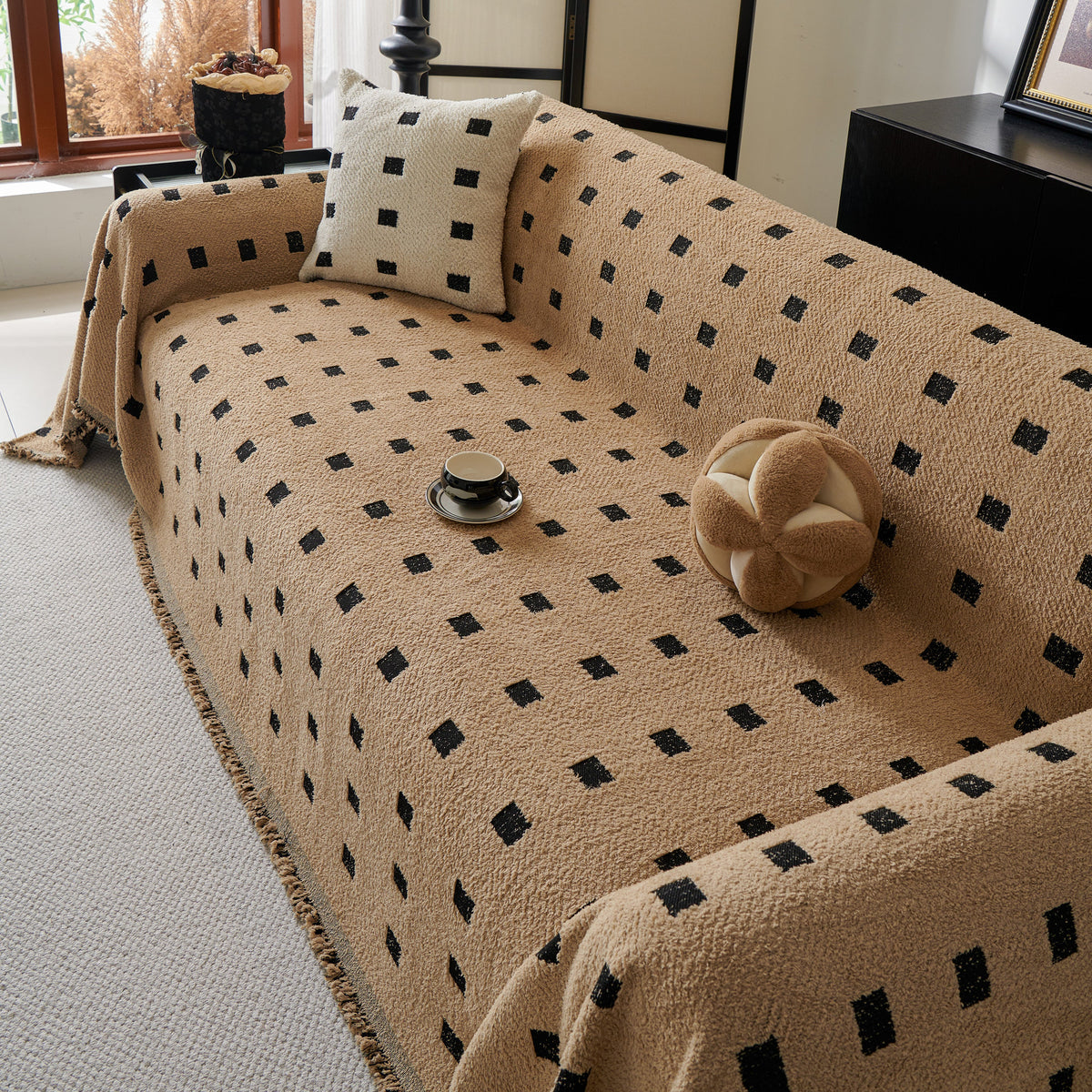 Sofa Throw Blanket with Woven Geometric Pattern & Tassels, Soft & Thick Couch Cover
