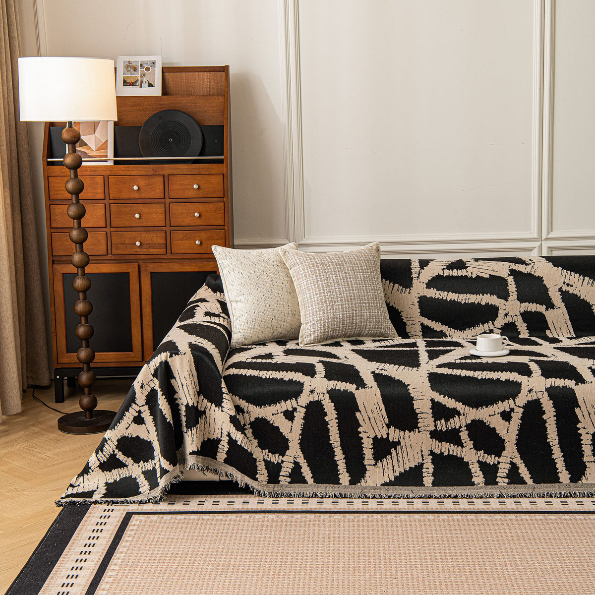 Modern Chenille Bold Abstract Pattern Sofa Cover, Artistic Decorative Furniture Cover