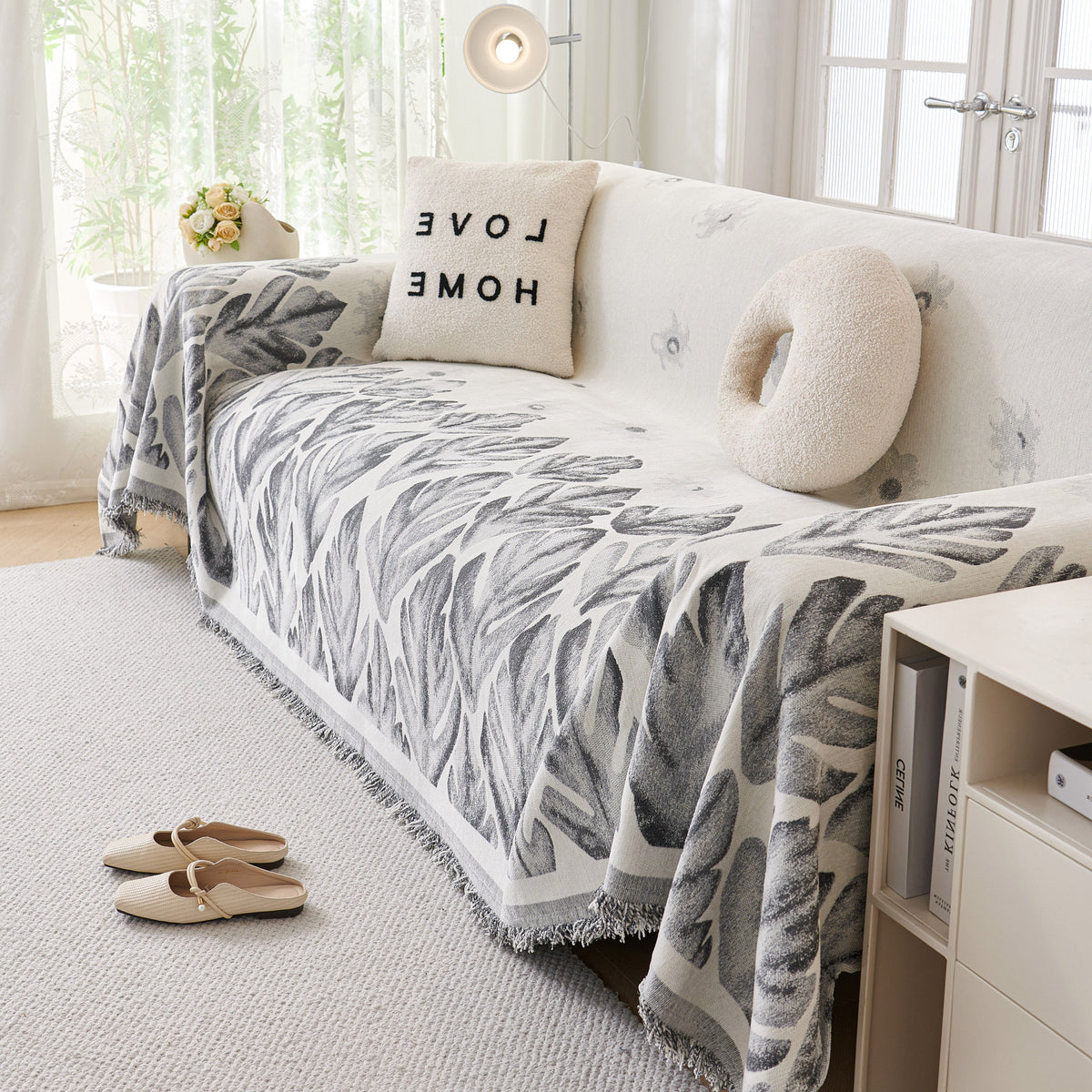 Soft Woven Leaf Couch Blanket, Pet-friendly Sectional Sofa Slipcover For Cats Dogs