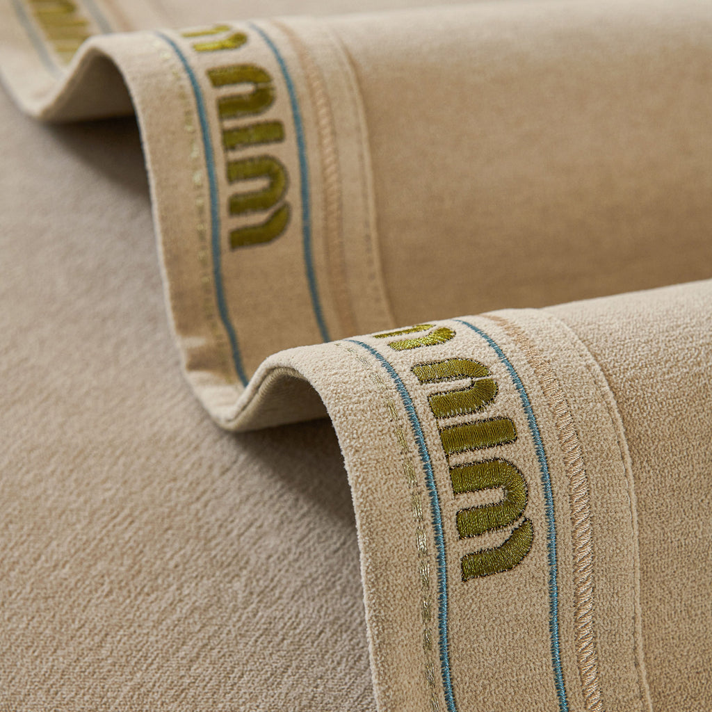 Chenille Sofa Cover Pet Mat, Non-Slip Couch Protector for Sectional & L-Shaped Sofas