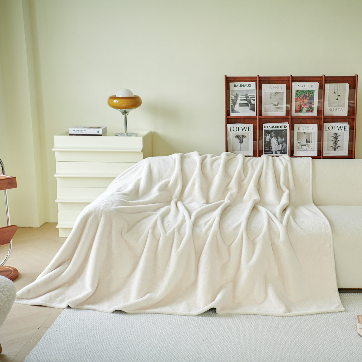 Faux Fur Smooth Plush Comfy Couch Covers, Soft Thicked Durable Blankets and Throws for Sofas