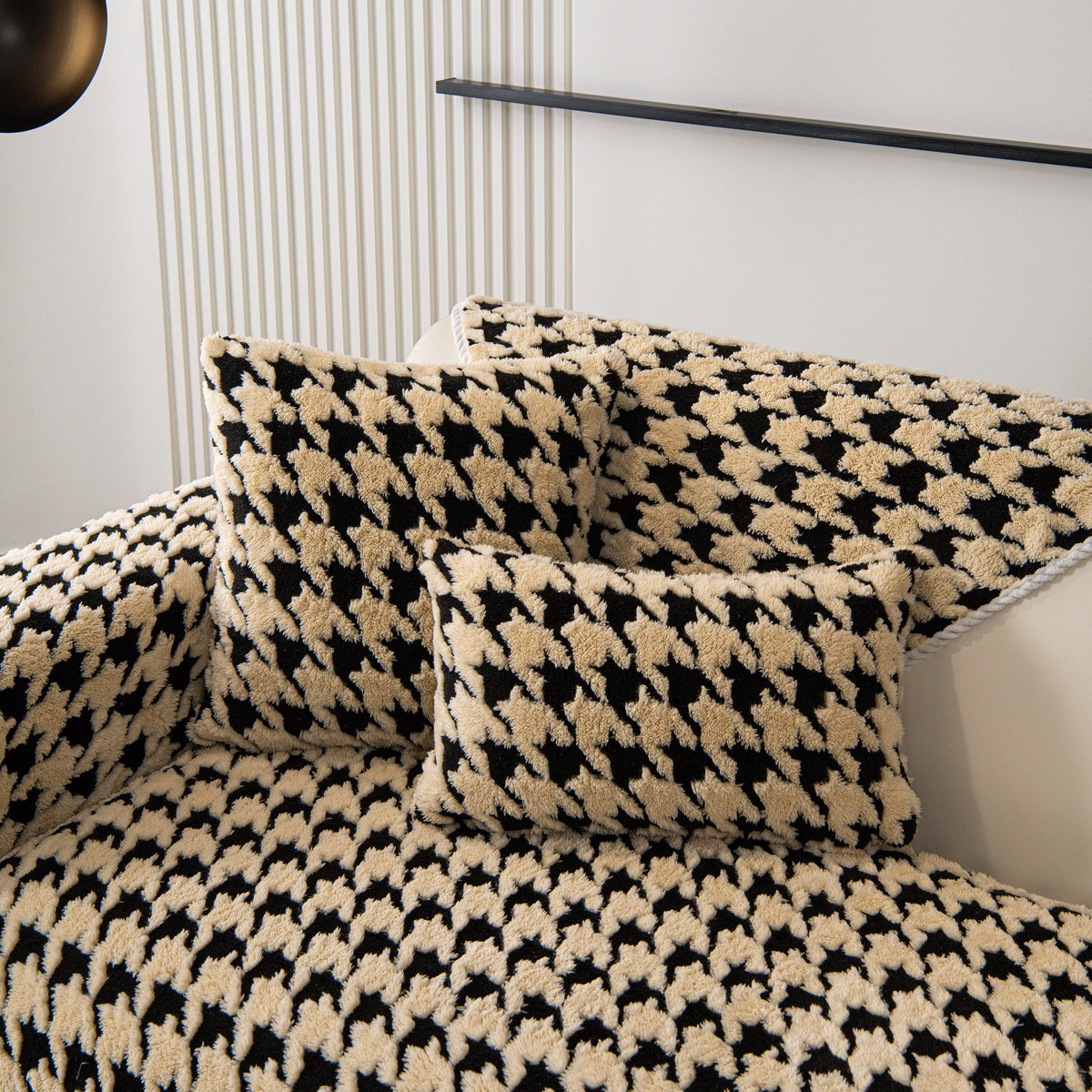 Winter Thickened Sherpa Fleece Houndstooth Sofa Cushion, Non-slip Sofa Cover with Plush