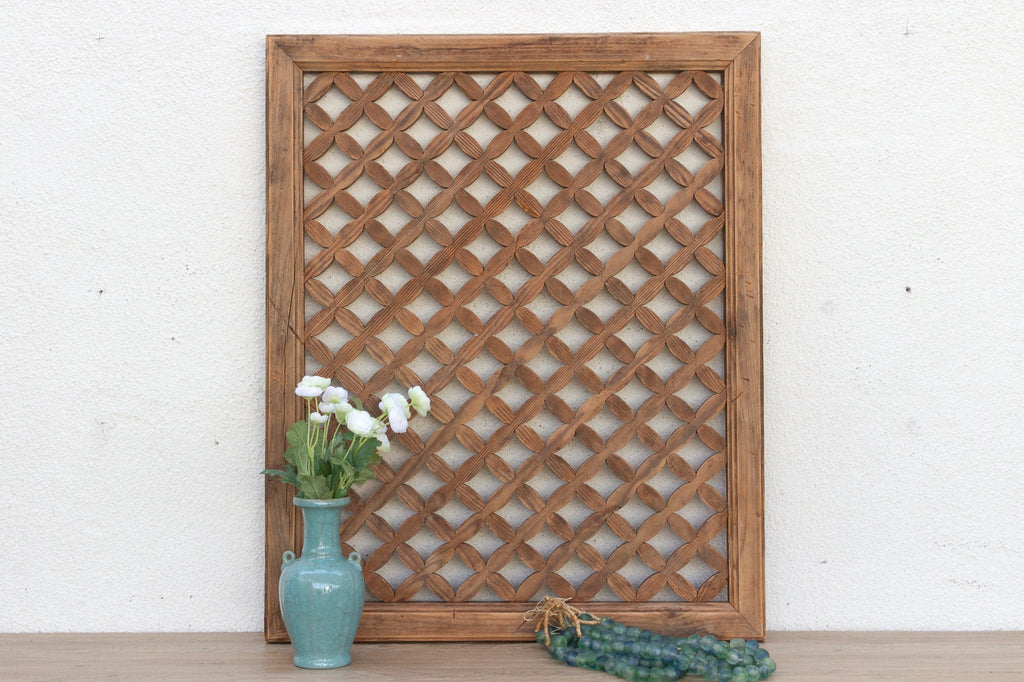Antique Wood Lattice Garden Screen