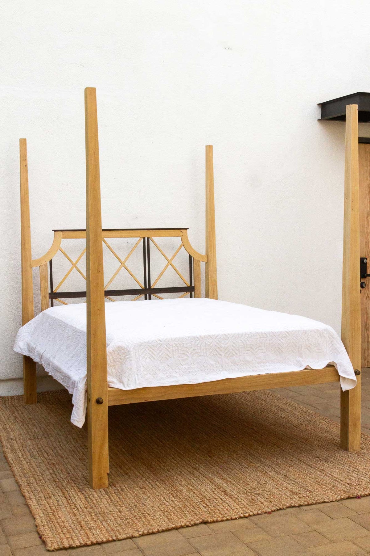 Bleached Farmhouse Queen Poster Bed