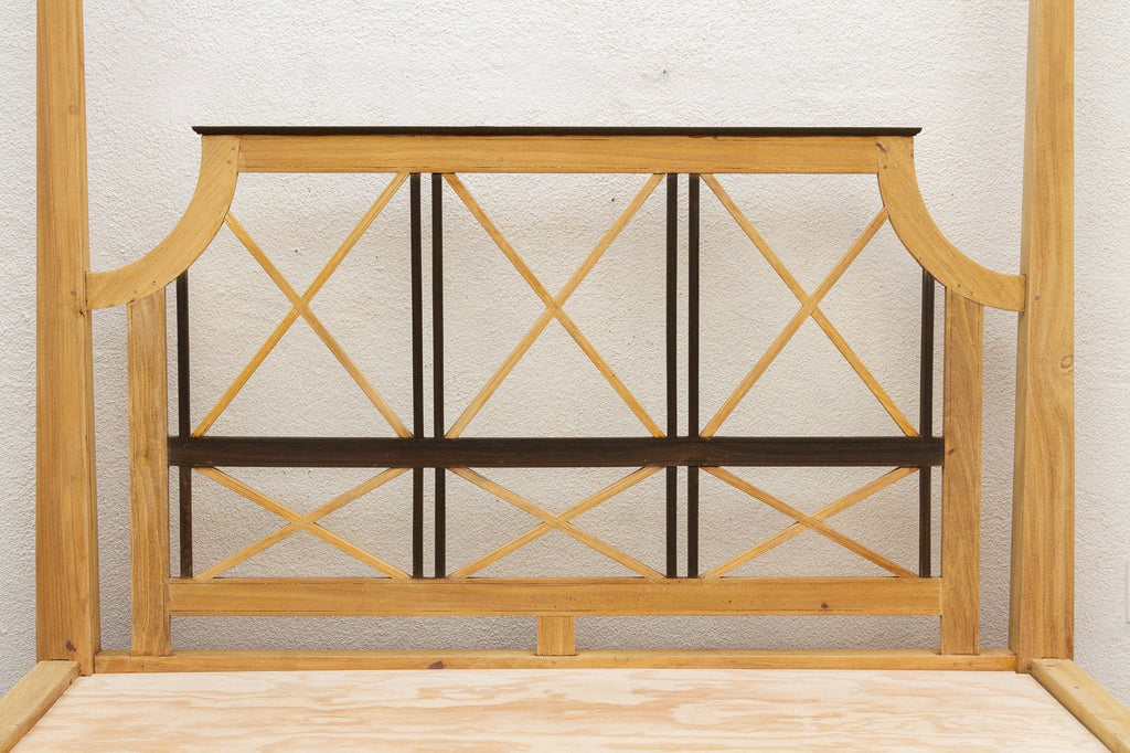 Bleached Farmhouse Queen Poster Bed