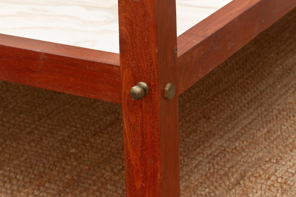Jak & Ebony Colonial Poster Queen Bed
