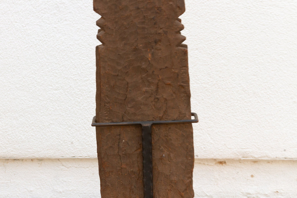 Imposing African Senufo House Post