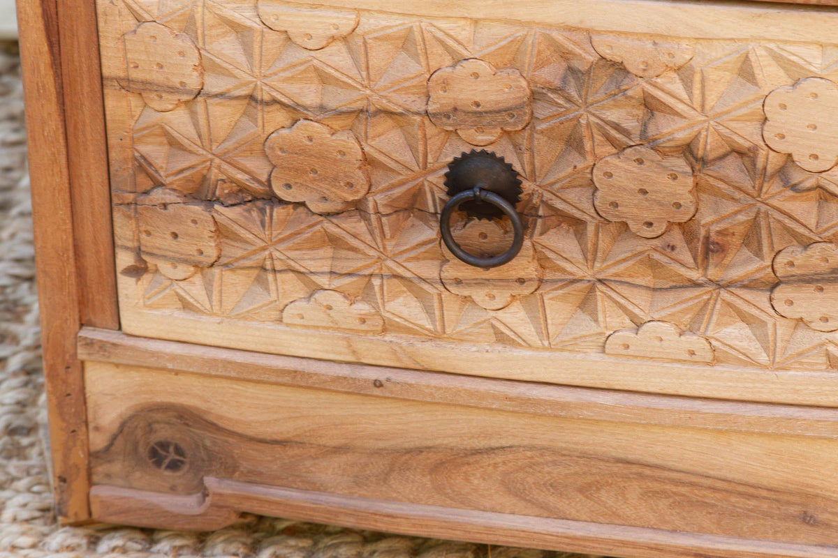 36" Wide Lotus-Diamond Bow Front Dresser