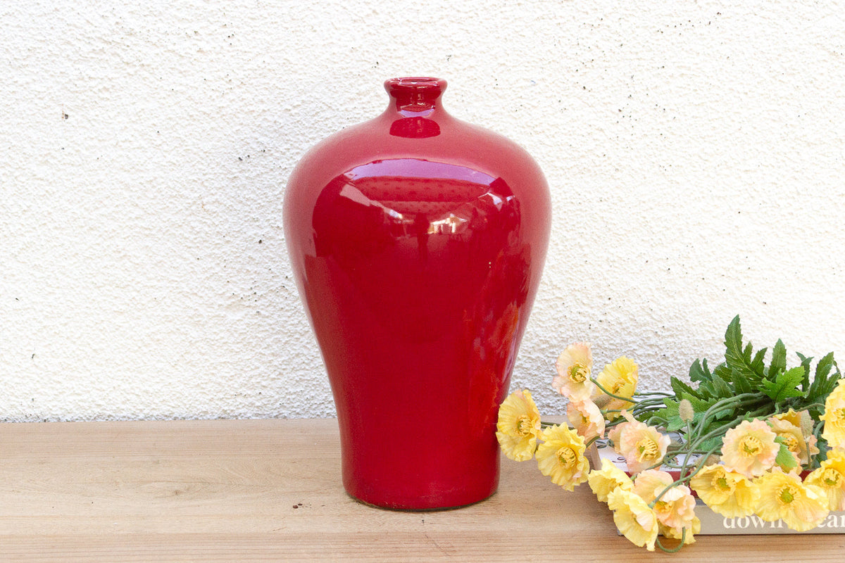 Elegant Chinese Oxblood Red Vase