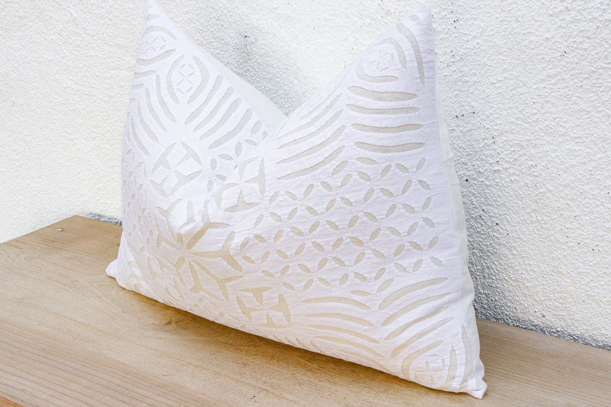 Vanilla Lumbar Applique Pillow Cover