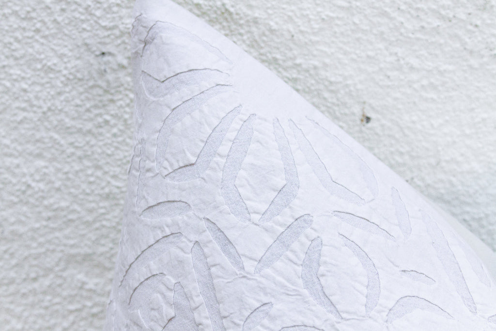Paper Lace Lumbar Applique Pillow Cover