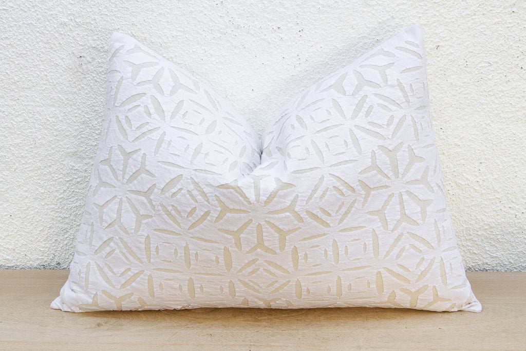 Iris Lumbar Applique Pillow Cover