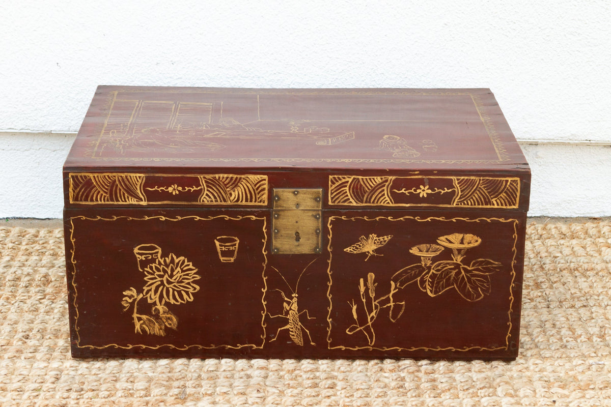Red & Gold Vintage Chinese Trunk