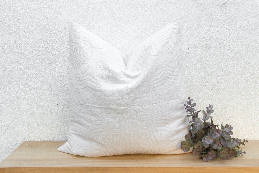 Coastal Large Applique Pillow Cover