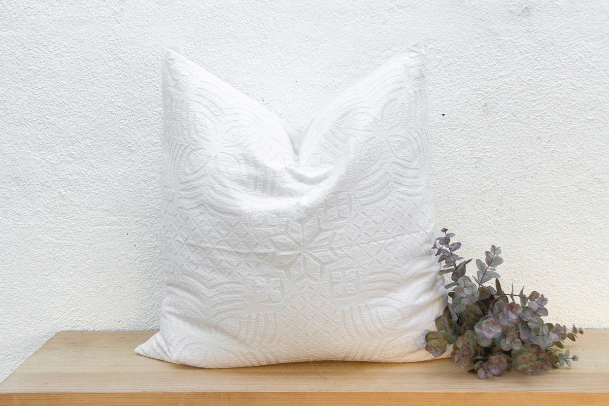 Coastal Large Applique Pillow Cover