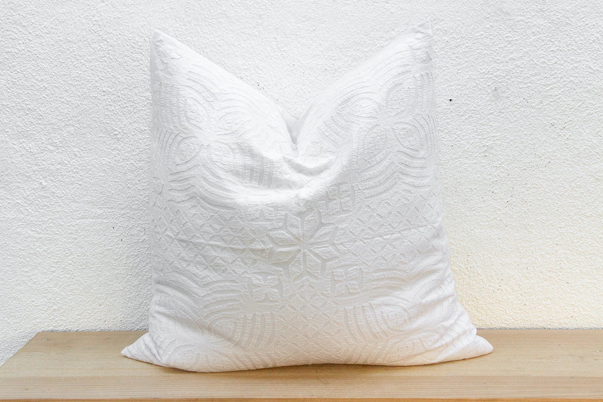 Coastal Large Applique Pillow Cover