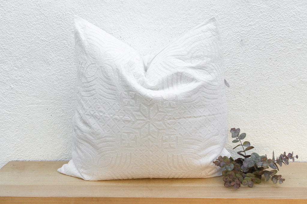 Shell Light Large Applique Pillow Cover