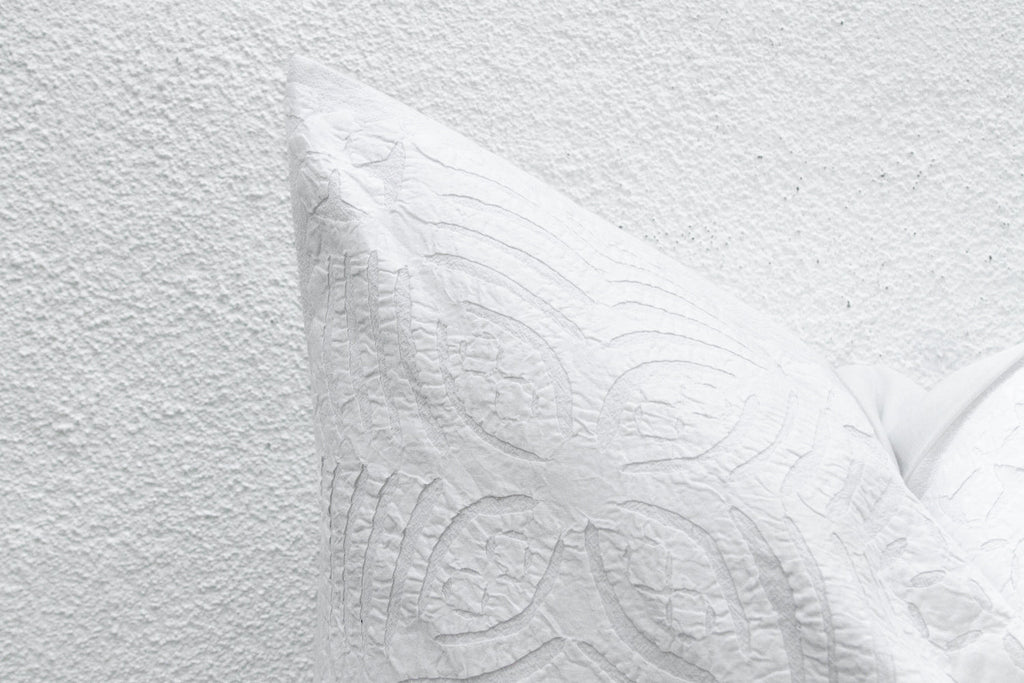 Shell Light Large Applique Pillow Cover