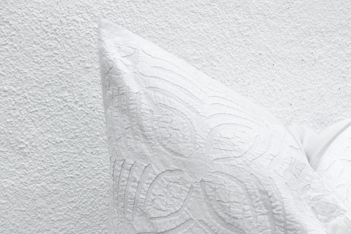 Shell Light Large Applique Pillow Cover