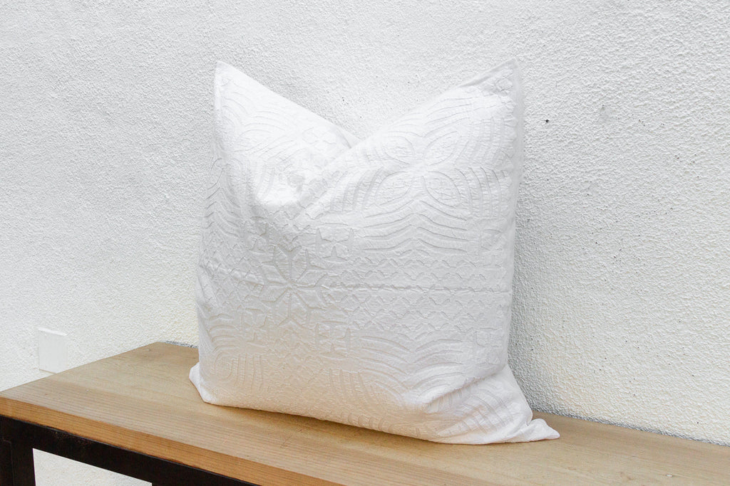 Shell Light Large Applique Pillow Cover