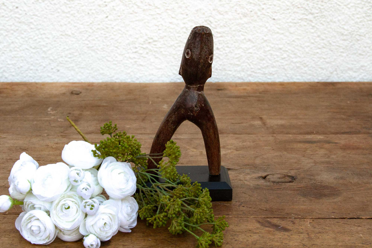 Dogon Wildlife African Slingshot
