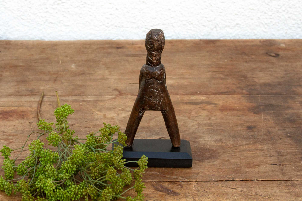 Luba Protector African Slingshot