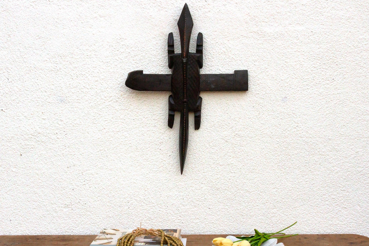 Whispers of Africa, Antique Lizard Lock