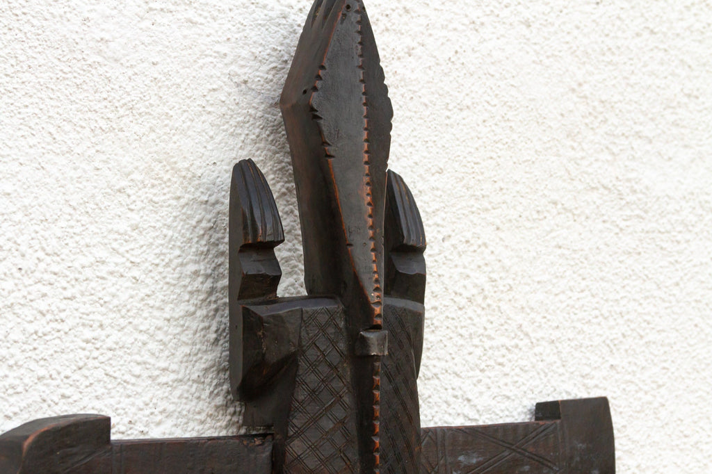 Whispers of Africa, Antique Lizard Lock