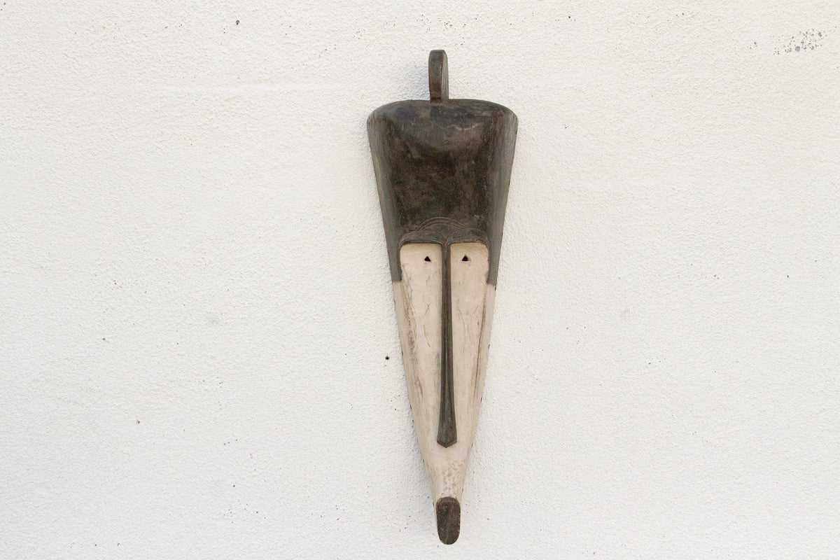 Tall, Slender & Elegant Fang Ngil Mask