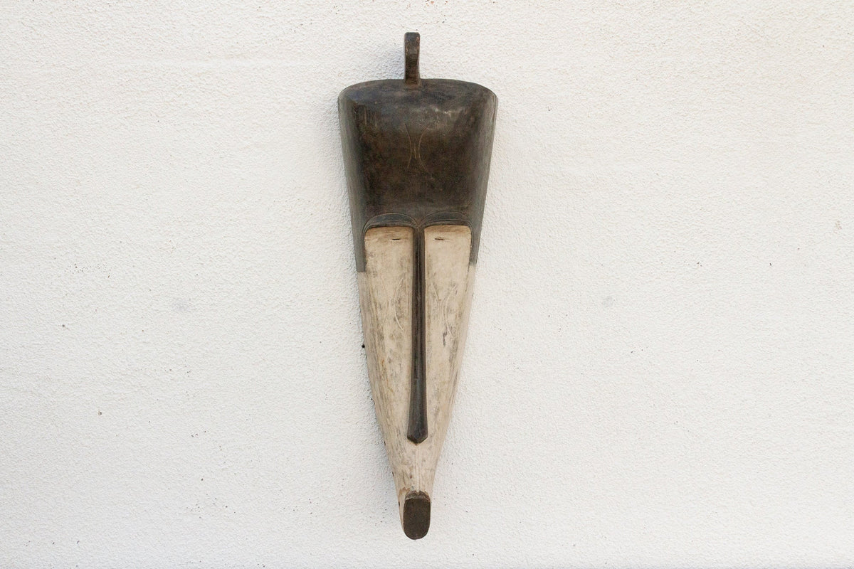 Bold & Powerful, African Fang 35" Ngil Mask