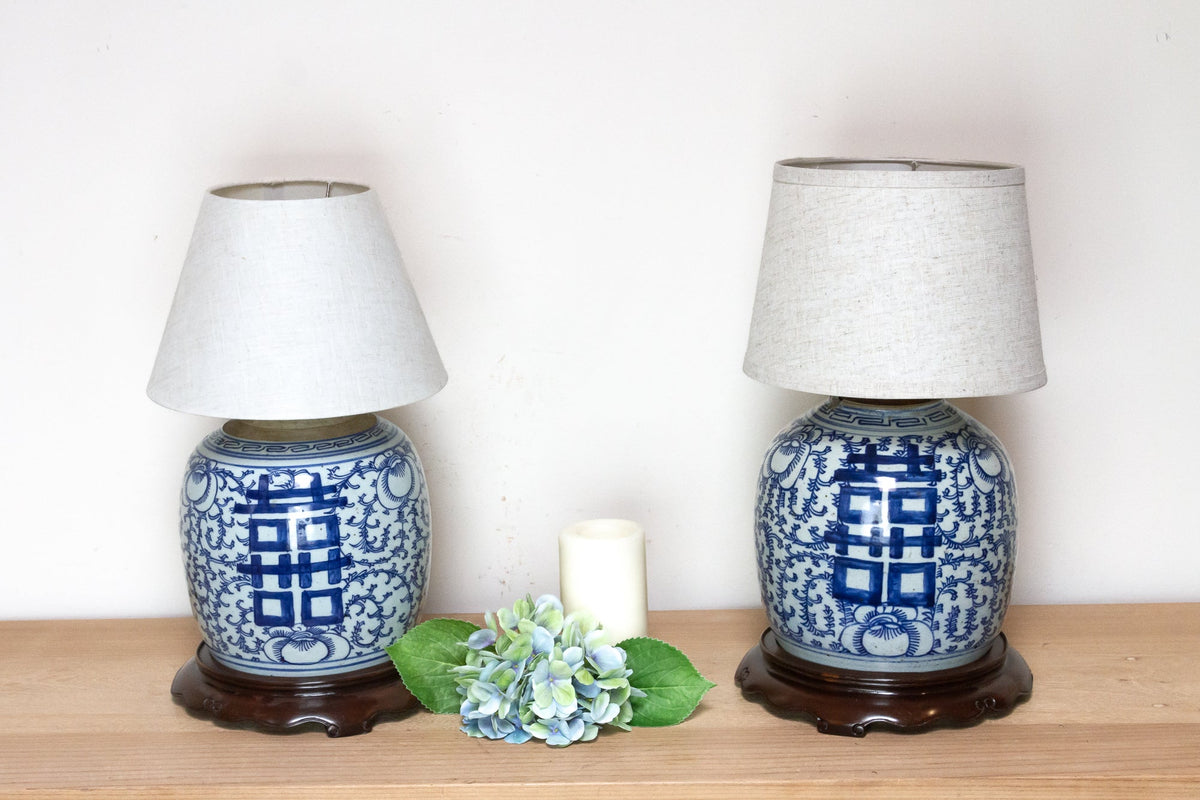 Pair of Vintage Blue & White Ginger Table Lamp