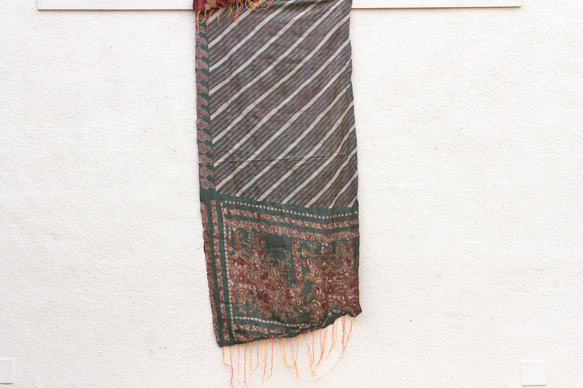 Floral Border Silk Kantha Reversible Throw