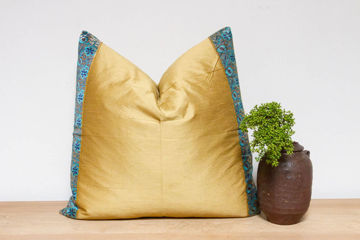 Pampas Festive Silk Euro Pillow Cover