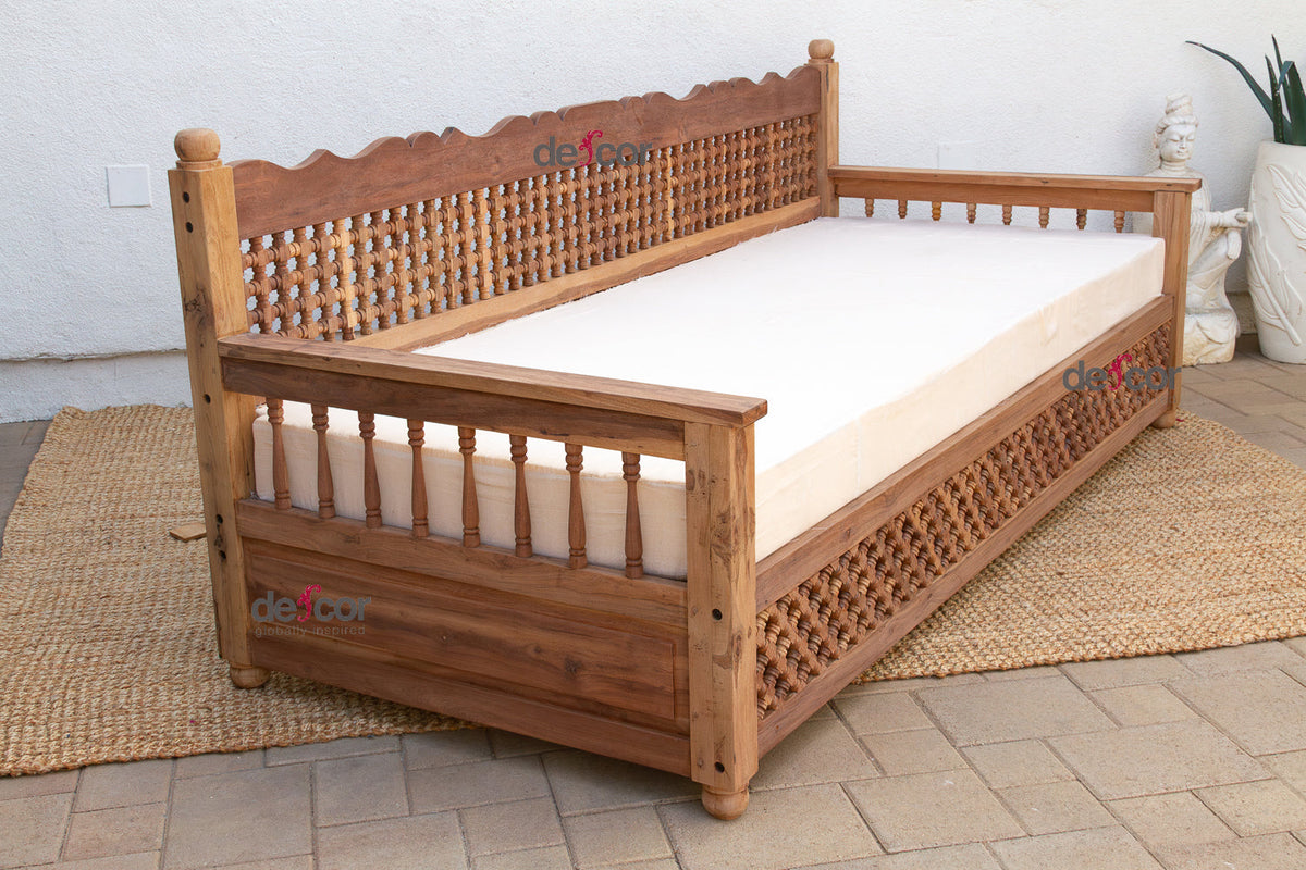 96" Long Moroccan Mousharabi Daybed Sofa