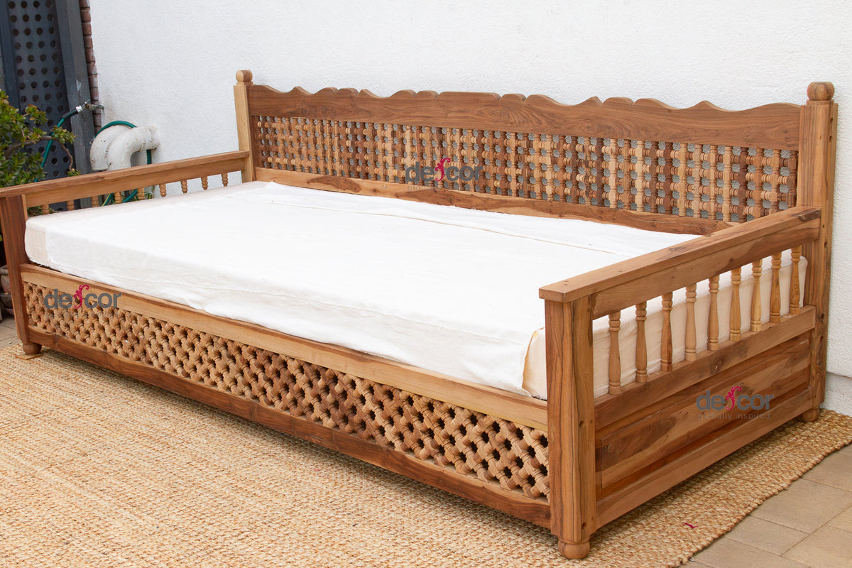 9' Long Colossal Moroccan Lattice Daybed