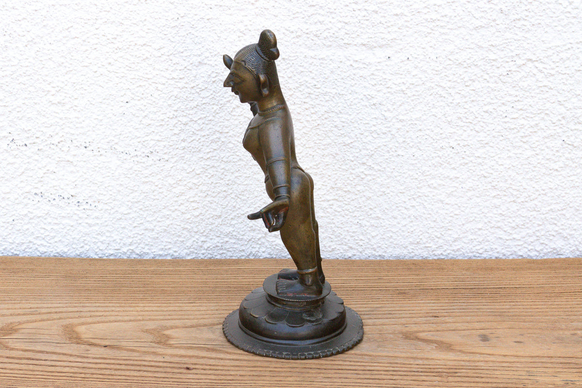 Antique Oil Rubbed Bronze Celestial Aspara