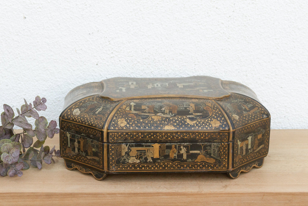 Large Vintage Black & Gold Chinoiserie Box