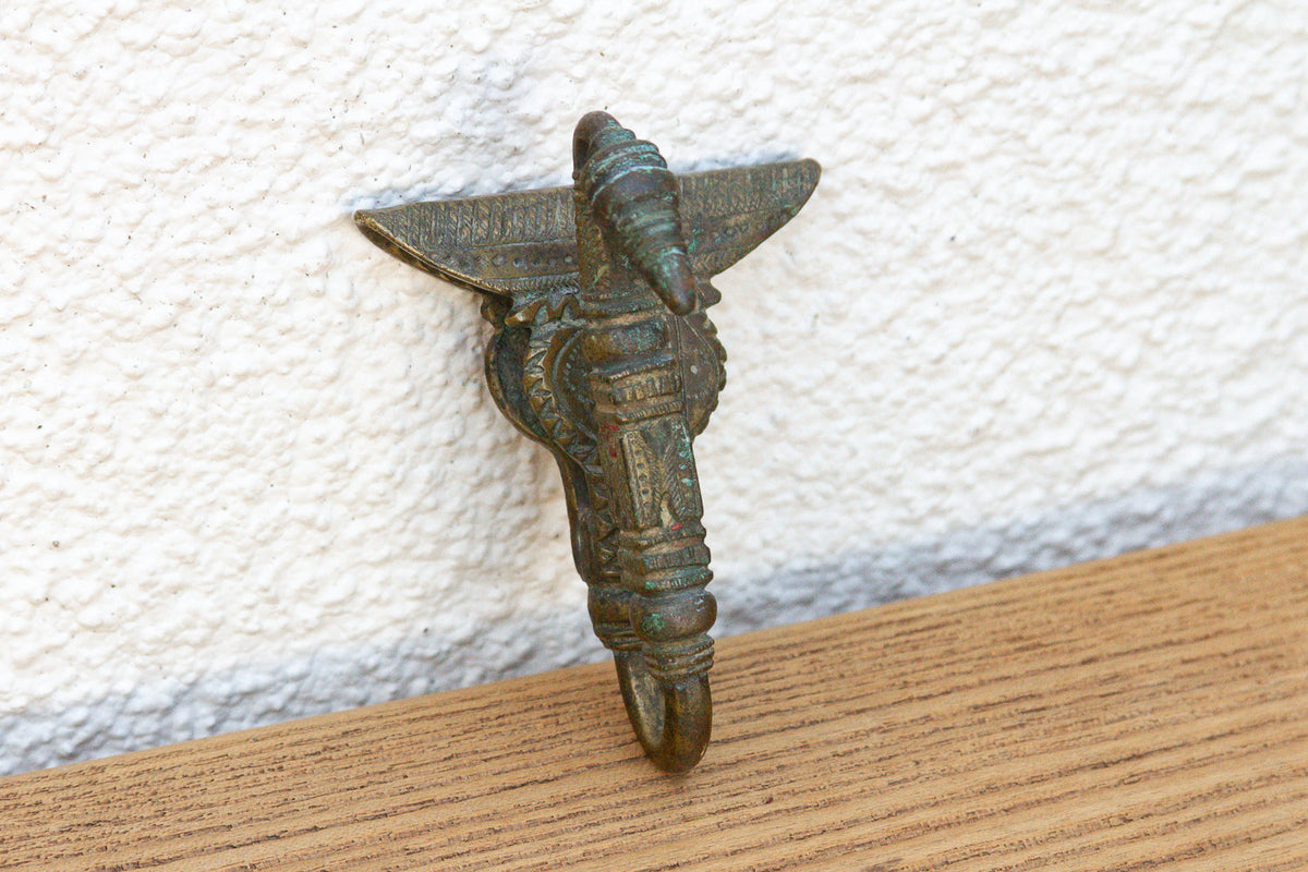 Bronze Camel Saddle Hook