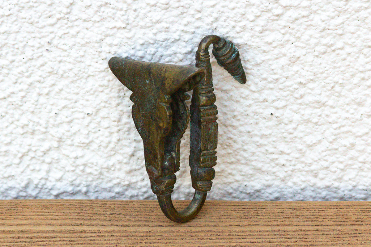 Bronze Camel Saddle Hook