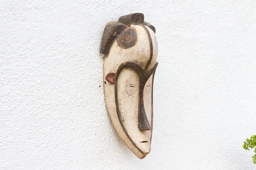 Guardian of Justice Fang Ngil Mask