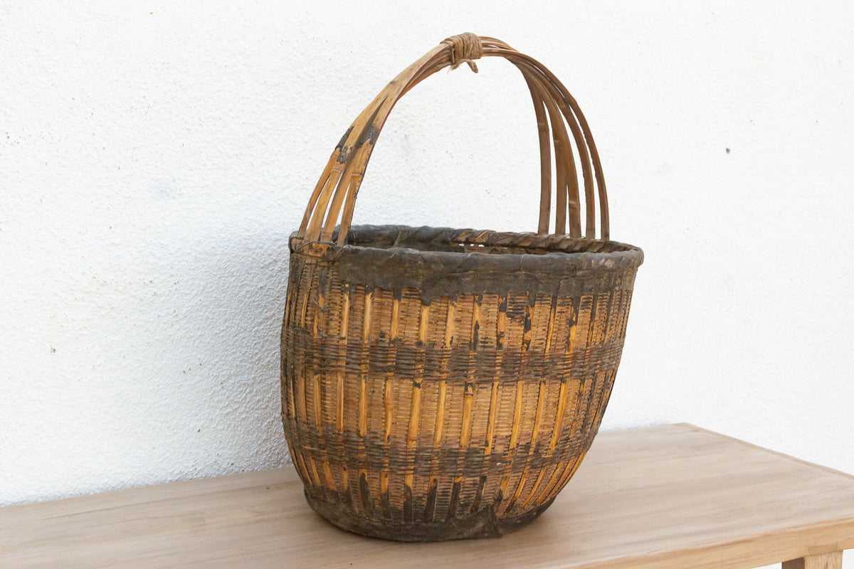 Rustic Wicker Primitive Basket
