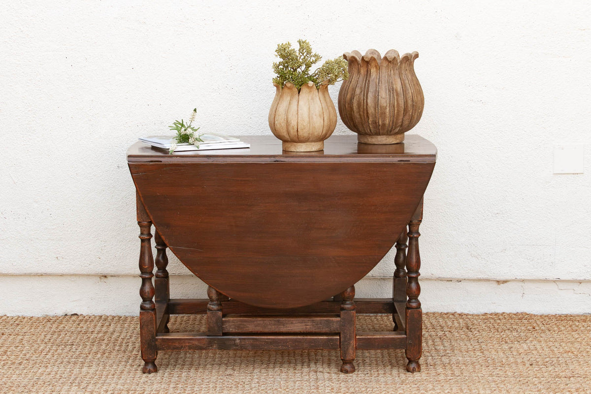Antique English Oak Gateleg Drop Leaf Table