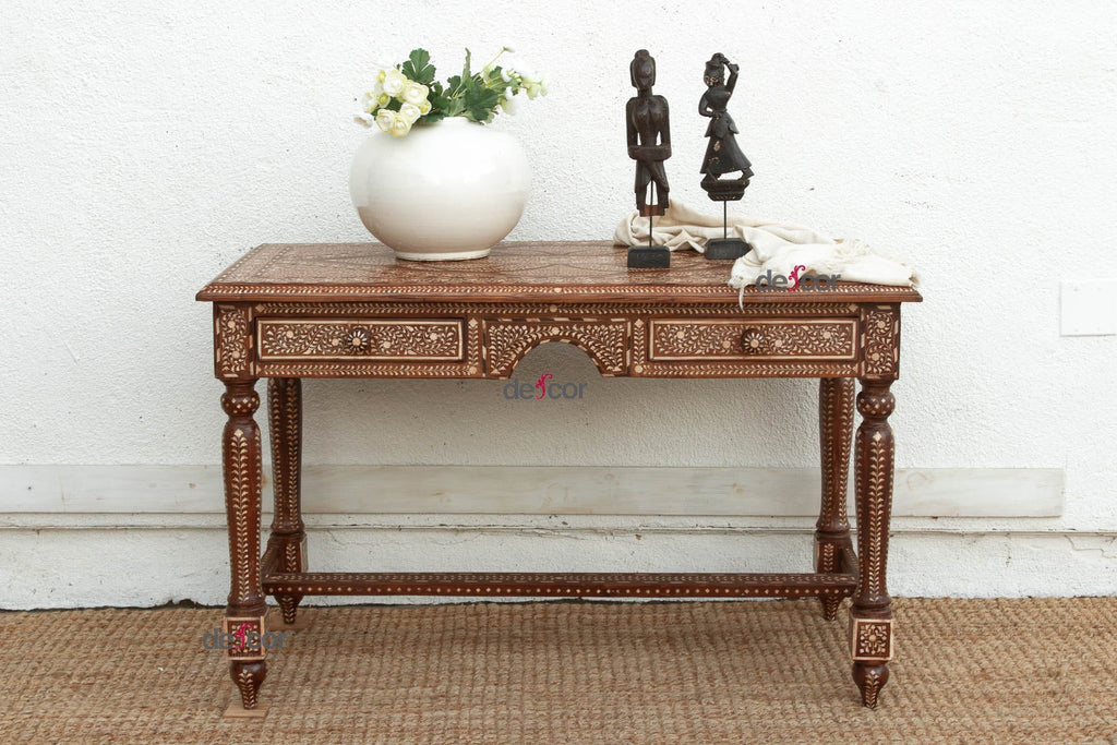 Exquiste Medallion Top Inlay Writing Table (Trade)