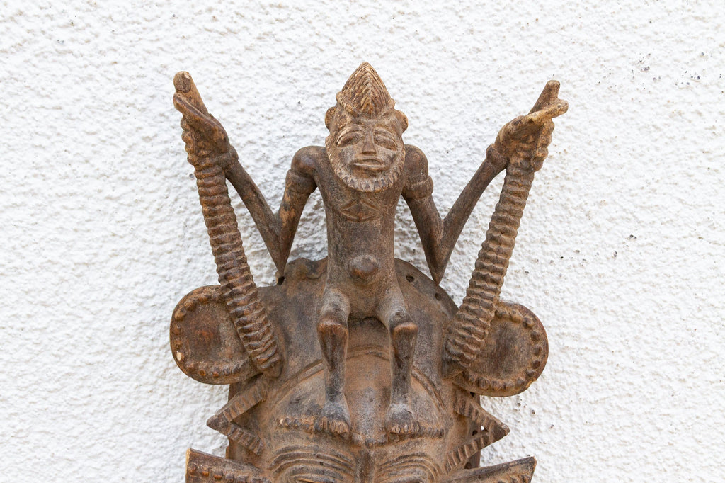 The Guardian, Vintage African Mask