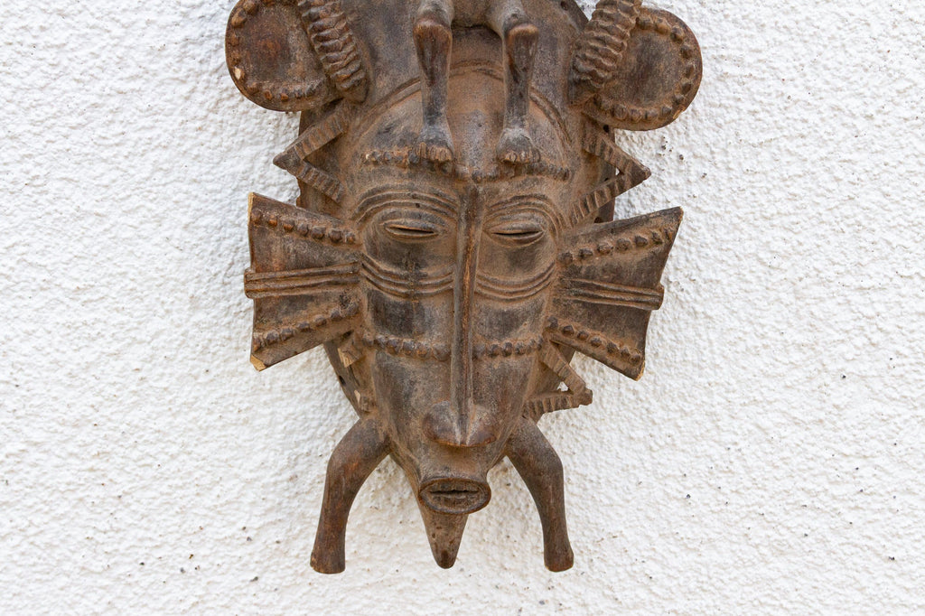 The Guardian, Vintage African Mask