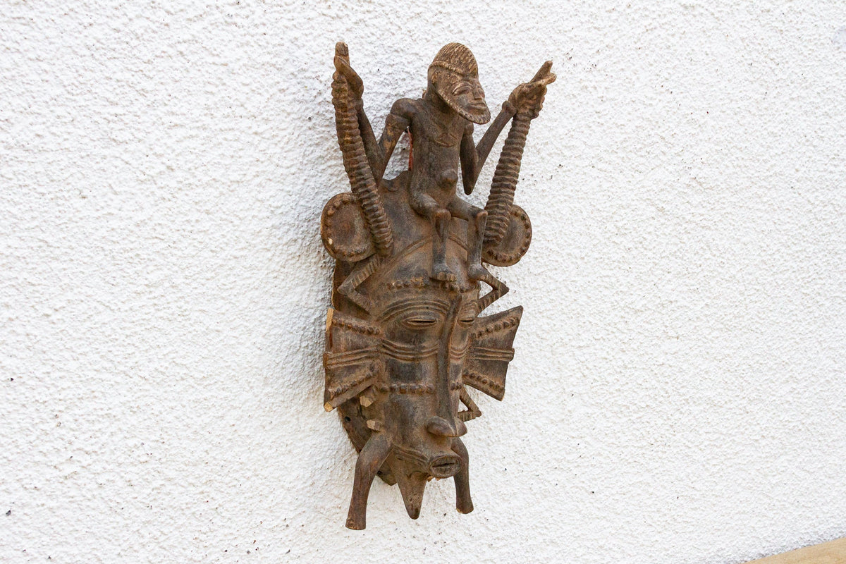 The Guardian, Vintage African Mask